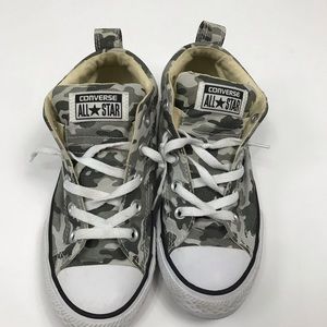 Boys Converse Size 3 Camo